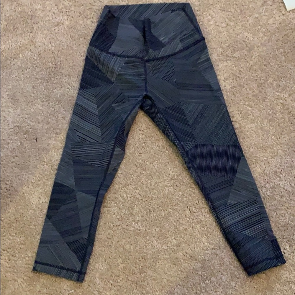 Wunder Under Crop (High-Rise) Full-On Luxtreme 21"